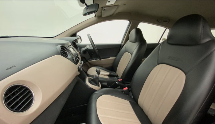 2015 Hyundai Grand i10 ASTA (O) 1.2 KAPPA VTVT, Petrol, Manual, 21,565 km, Right Side Front Door Cabin