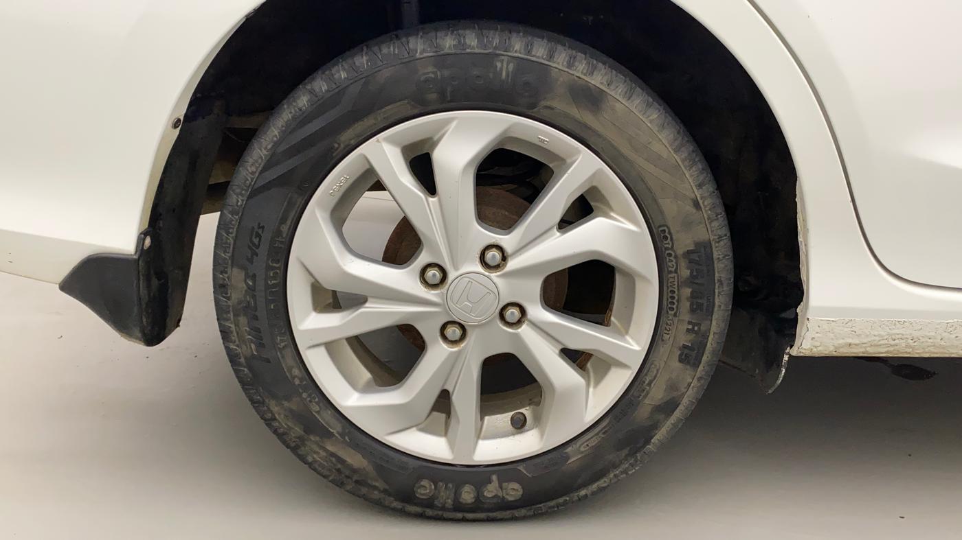 2018 Honda Amaze 1.2L I-VTEC V CVT, Petrol, Automatic, 1,07,099 km, Right Rear Wheel
