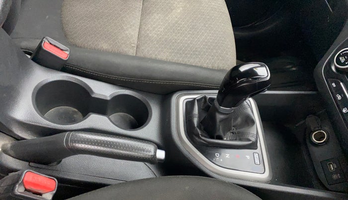 2018 Hyundai Creta SX PLUS AT 1.6 DIESEL, Diesel, Automatic, 1,18,639 km, Gear Lever