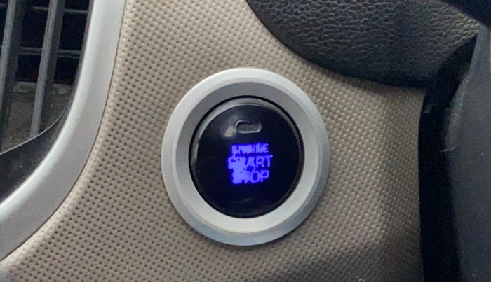 2018 Hyundai Creta SX PLUS AT 1.6 DIESEL, Diesel, Automatic, 1,18,639 km, Keyless Start/ Stop Button