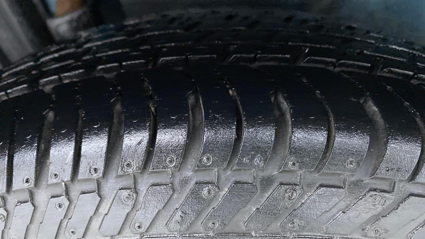 2014 Maruti Swift Dzire VXI, Petrol, Manual, 12,464 km, Right Rear Tyre Tread