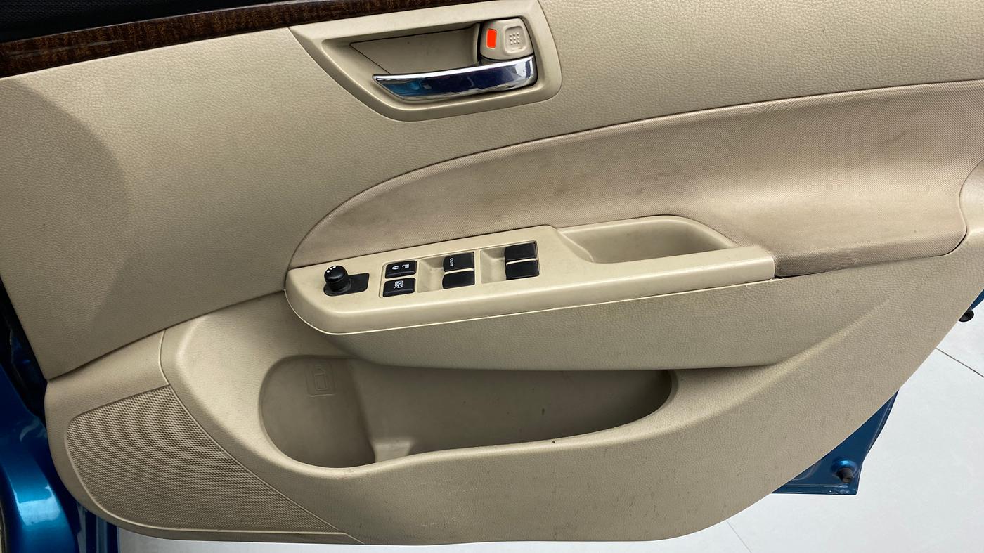 2014 Maruti Swift Dzire VXI, Petrol, Manual, 12,464 km, Driver Side Door Panels Control