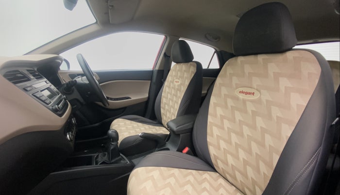2016 Hyundai Elite i20 SPORTZ 1.2, Petrol, Manual, 38,352 km, Right Side Front Door Cabin