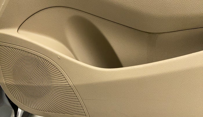 2016 Hyundai Eon MAGNA +, Petrol, Manual, 23,133 km, Speaker