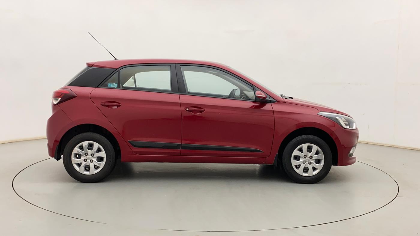 2017 Hyundai Elite i20 SPORTZ 1.2, Petrol, Manual, 50,507 km, Right Side View