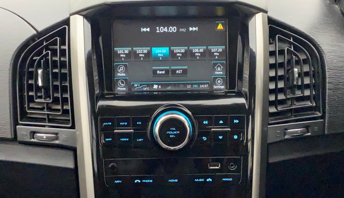 2018 Mahindra XUV500 W7, Diesel, Manual, 18,486 km, Infotainment System