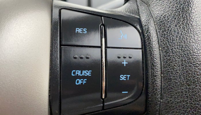 2018 Mahindra XUV500 W7, Diesel, Manual, 18,486 km, Adaptive Cruise Control