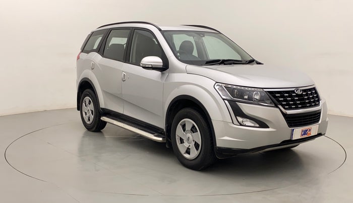 2018 Mahindra XUV500 W7, Diesel, Manual, 18,486 km, Right Front Diagonal