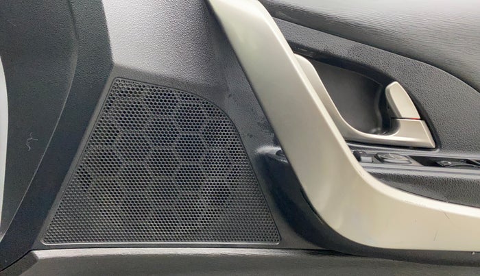 2018 Mahindra XUV500 W7, Diesel, Manual, 18,486 km, Speaker
