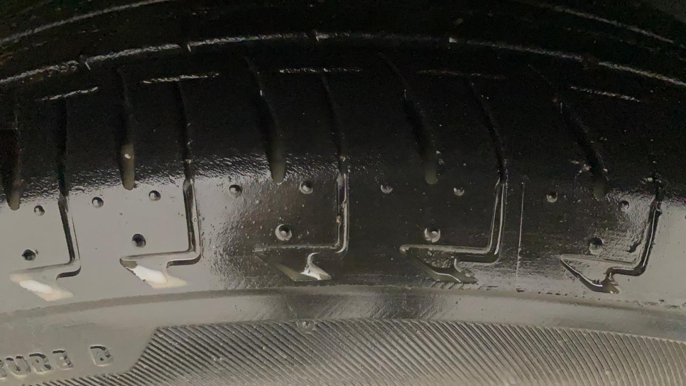 2021 Maruti Celerio ZXI AMT, Petrol, Automatic, 28,416 km, Right Front Tyre Tread