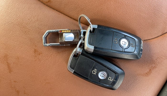 2019 Ford FREESTYLE TITANIUM PLUS 1.2 PETROL, Petrol, Manual, 27,488 km, Key Close Up