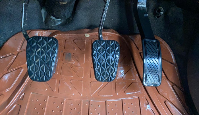 2019 Ford FREESTYLE TITANIUM PLUS 1.2 PETROL, Petrol, Manual, 27,488 km, Pedals