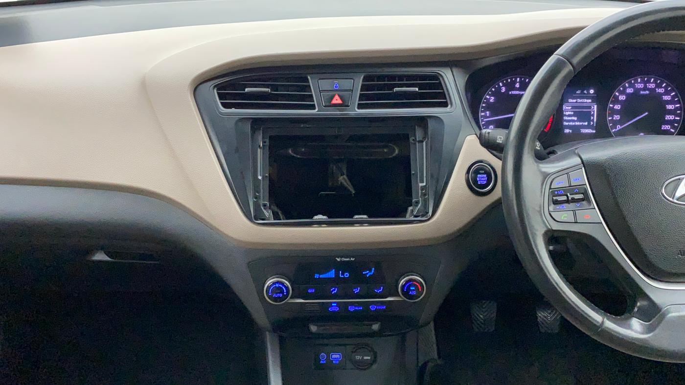 2016 Hyundai Elite i20 ASTA 1.2 (O), Petrol, Manual, 72,641 km, Air Conditioner
