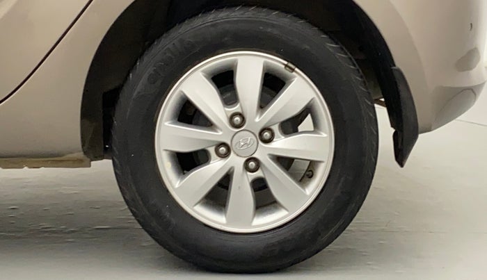 2013 Hyundai i20 SPORTZ 1.2 VTVT, Petrol, Manual, 40,768 km, Left Rear Wheel