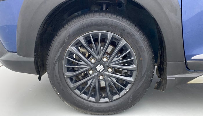 2019 Maruti XL6 ALPHA MT, Petrol, Manual, 33,240 km, Left Front Wheel