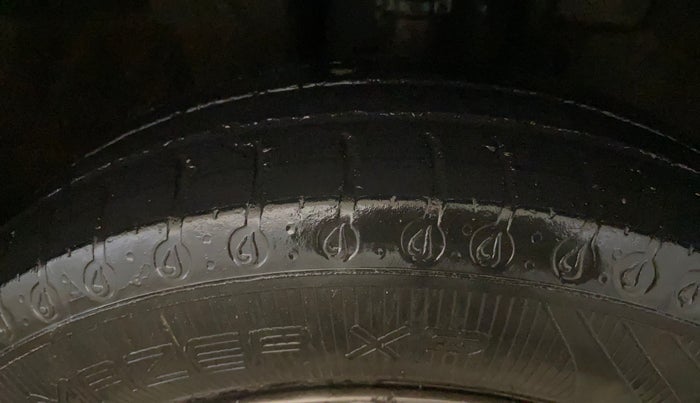 2022 Renault Kwid CLIMBER 1.0 AMT (O), Petrol, Automatic, 91,025 km, Right Front Tyre Tread