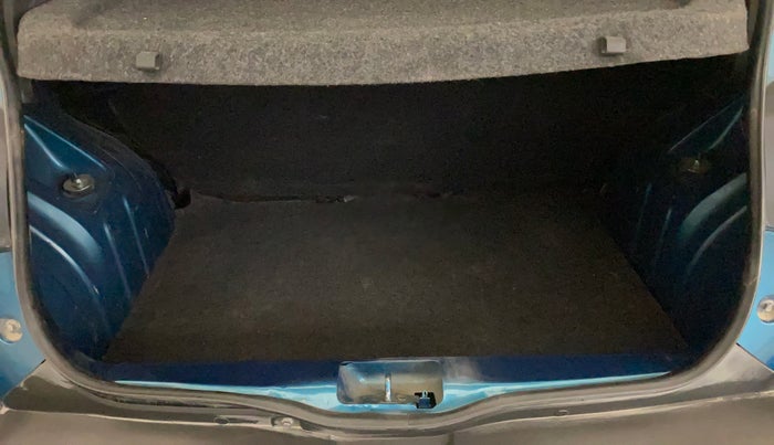 2022 Renault Kwid CLIMBER 1.0 AMT (O), Petrol, Automatic, 91,025 km, Boot Inside