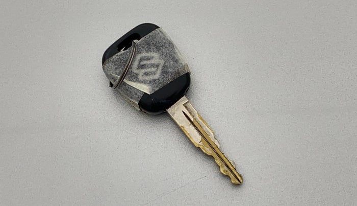 2017 Maruti Alto 800 LXI, Petrol, Manual, 98,021 km, Key Close Up