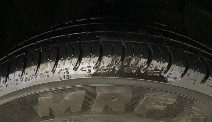 2022 Hyundai GRAND I10 NIOS SPORTZ 1.2 KAPPA VTVT, Petrol, Manual, 18,881 km, Right Front Tyre Tread