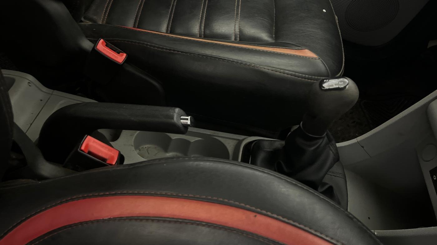 2022 Tata Tiago XT CNG, CNG, Manual, 1,13,357 km, Gear Lever