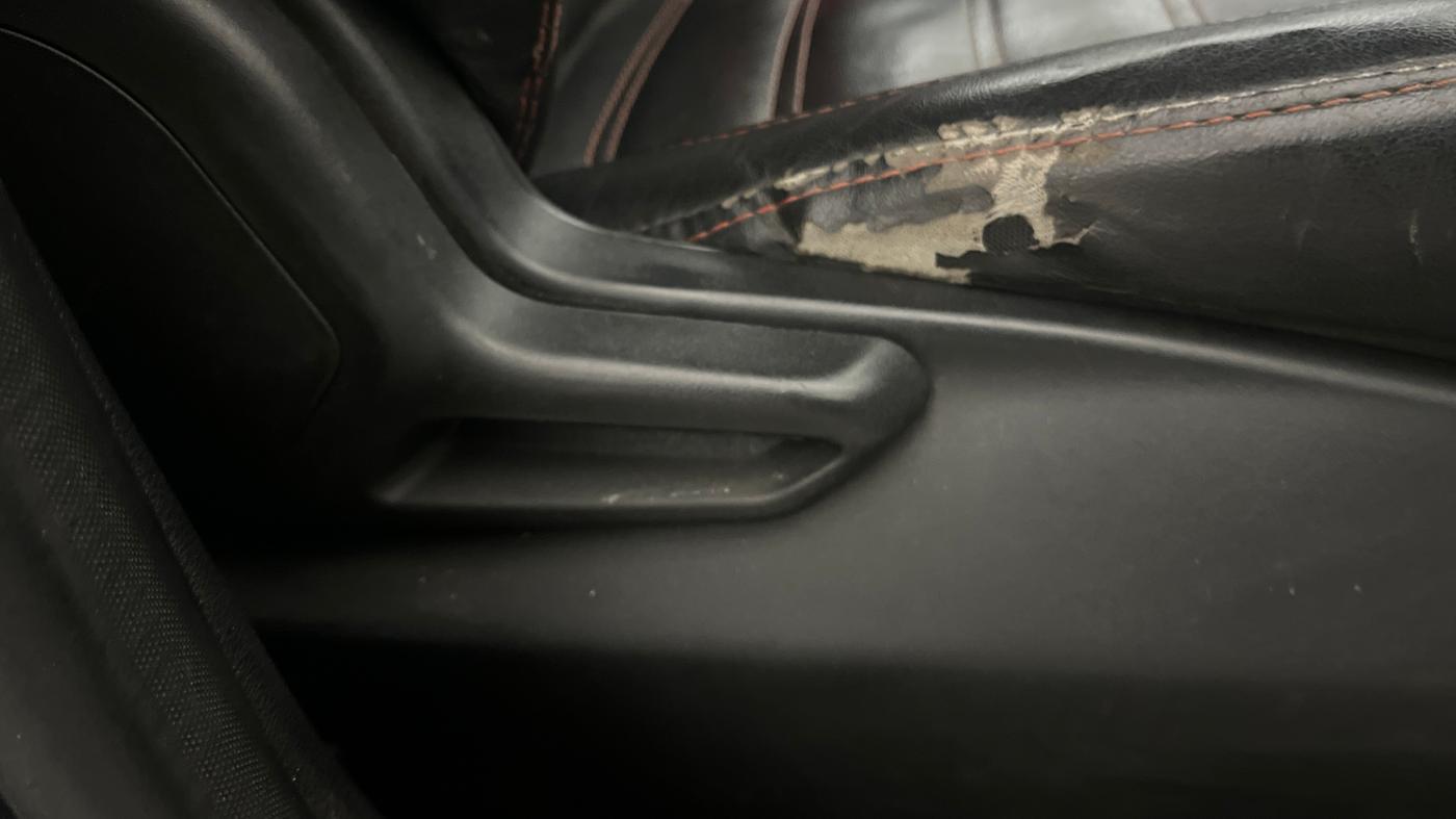 2022 Tata Tiago XT CNG, CNG, Manual, 1,13,357 km, Driver Side Adjustment Panel