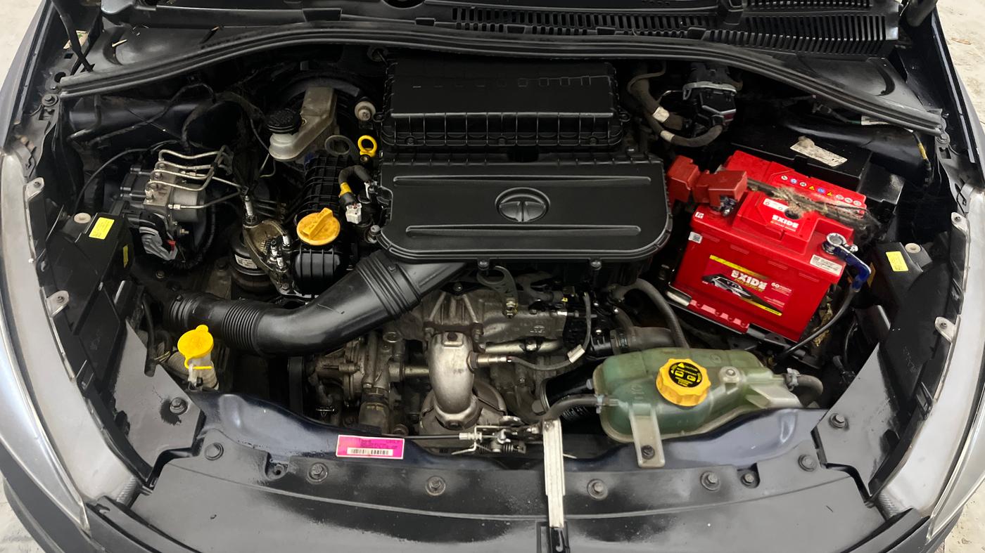 2022 Tata Tiago XT CNG, CNG, Manual, 1,13,357 km, Engine View