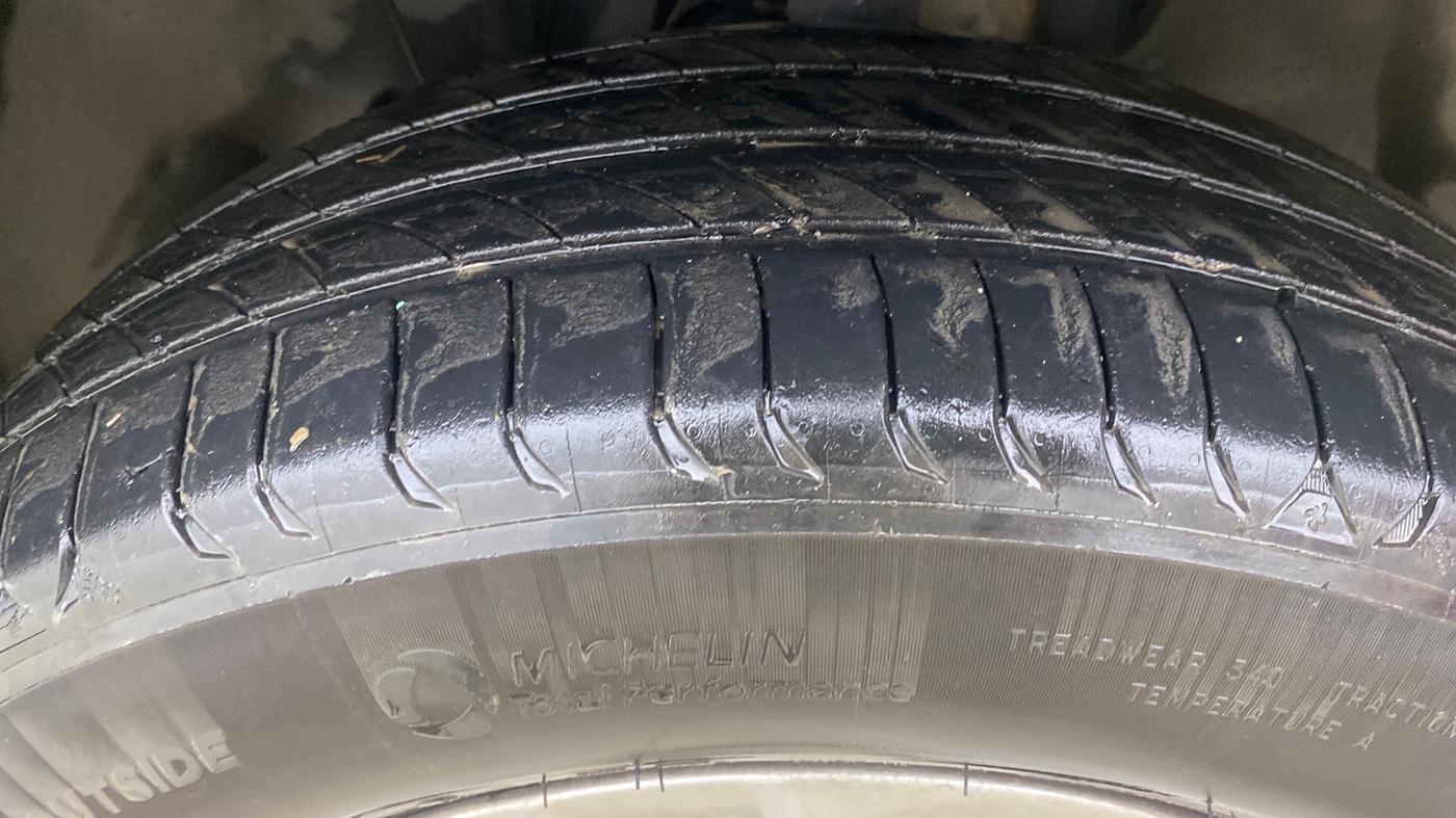 2019 Jeep Compass SPORT PLUS 1.4 PETROL, Petrol, Manual, 81,484 km, Right Front Tyre Tread