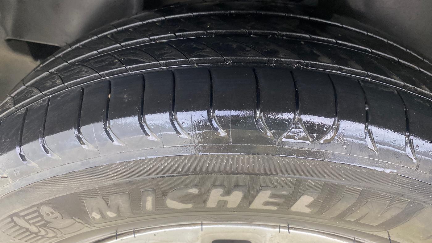2019 Jeep Compass SPORT PLUS 1.4 PETROL, Petrol, Manual, 81,484 km, Right Rear Tyre Tread
