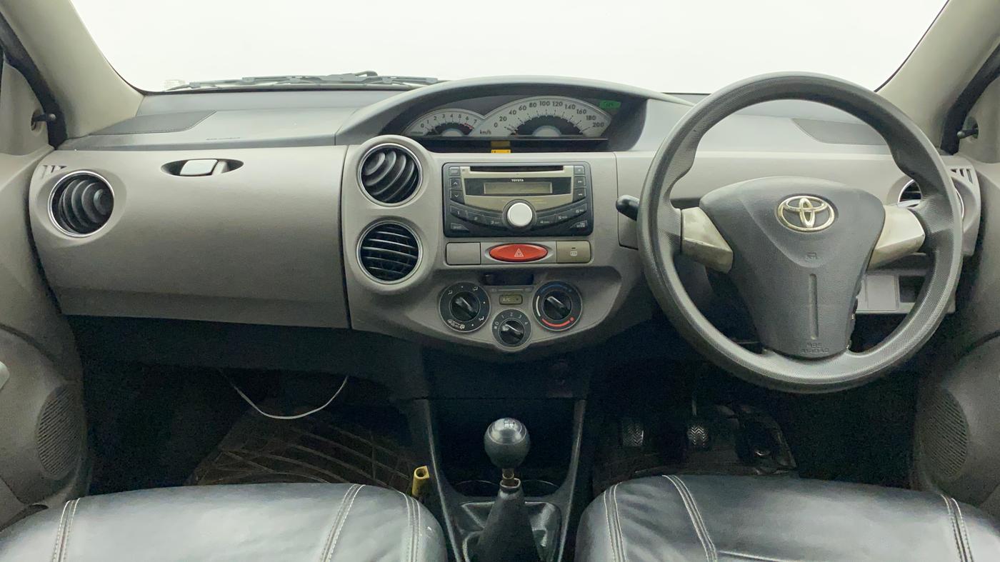 2011 Toyota Etios V, Petrol, Manual, 69,350 km, Dashboard