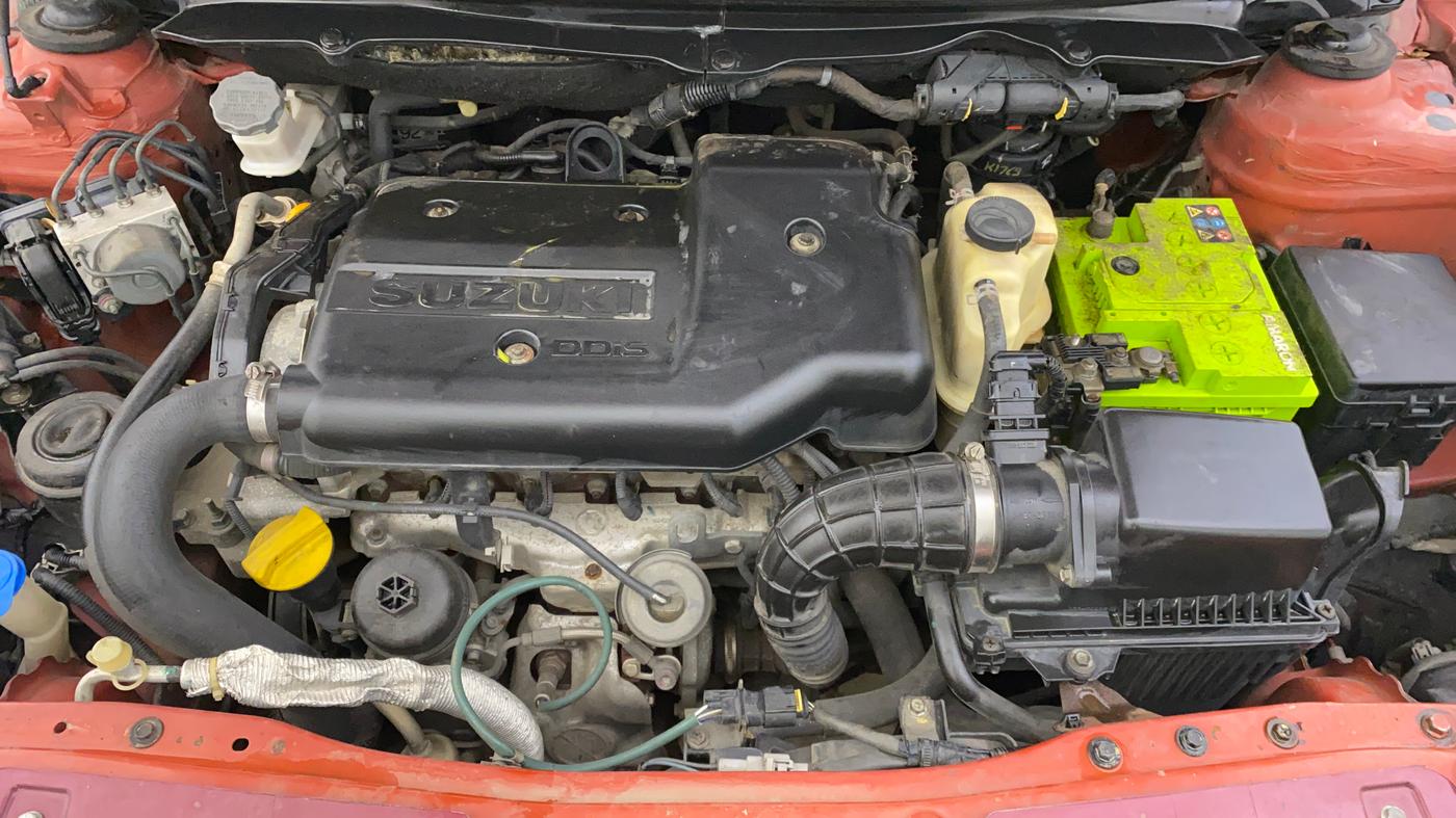 2014 Maruti Ciaz ZDI, Diesel, Manual, 71,581 km, Engine View