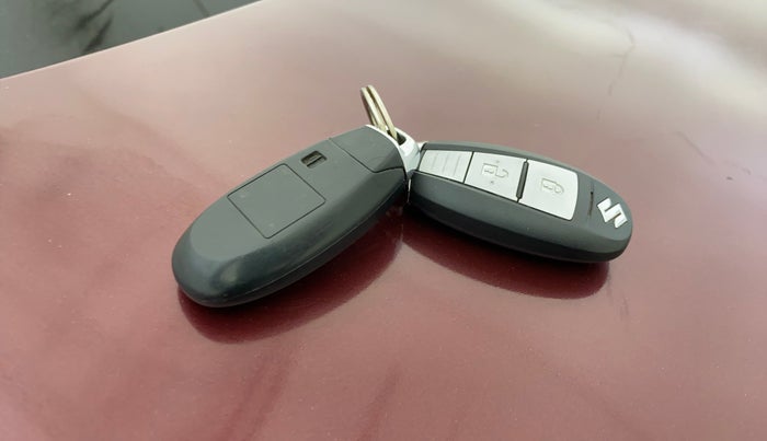 2014 Maruti Ciaz ZDI, Diesel, Manual, 71,574 km, Key Close Up