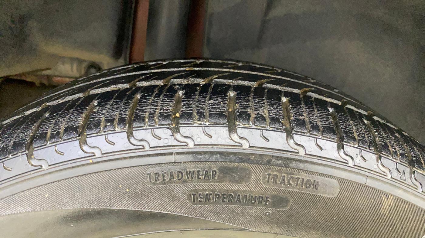 2014 Maruti Ciaz ZDI, Diesel, Manual, 71,581 km, Right Rear Tyre Tread
