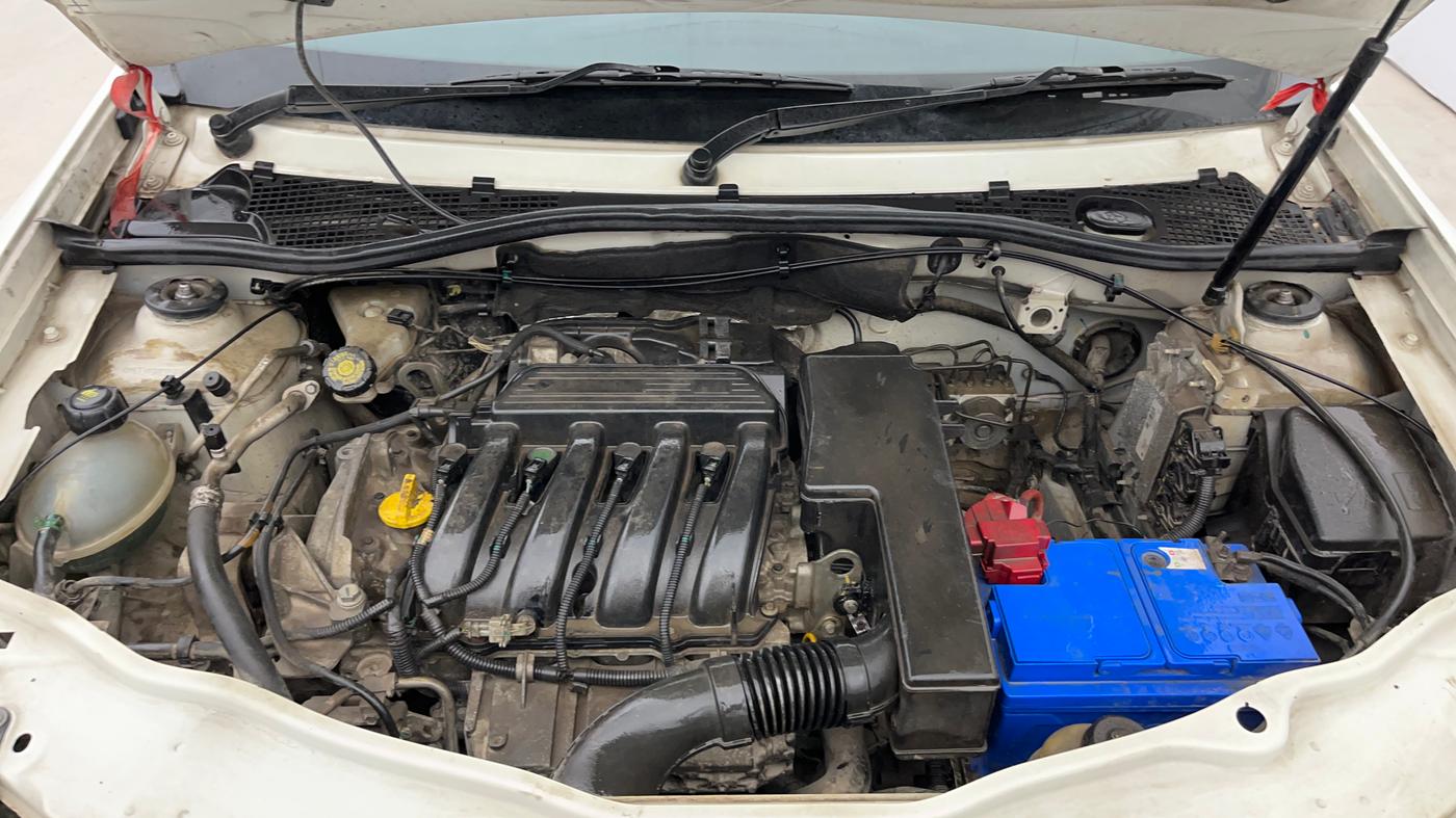 2015 Renault Duster RXL PETROL, Petrol, Manual, 51,800 km, Engine View