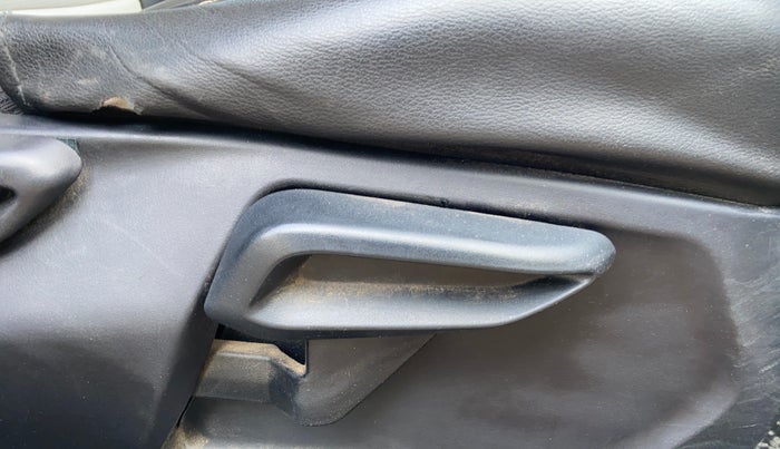 2022 Tata TIGOR XZ PLUS CNG, CNG, Manual, 81,528 km, Driver Side Adjustment Panel