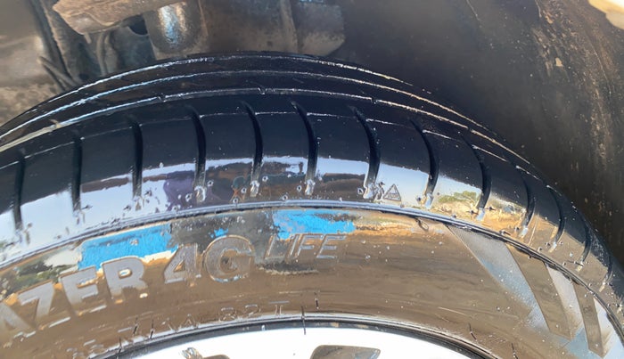 2022 Tata TIGOR XZ PLUS CNG, CNG, Manual, 81,528 km, Left Front Tyre Tread