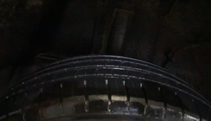 2023 Tata PUNCH CREATIVE  AMT, Petrol, Automatic, 31,030 km, Right Rear Tyre Tread