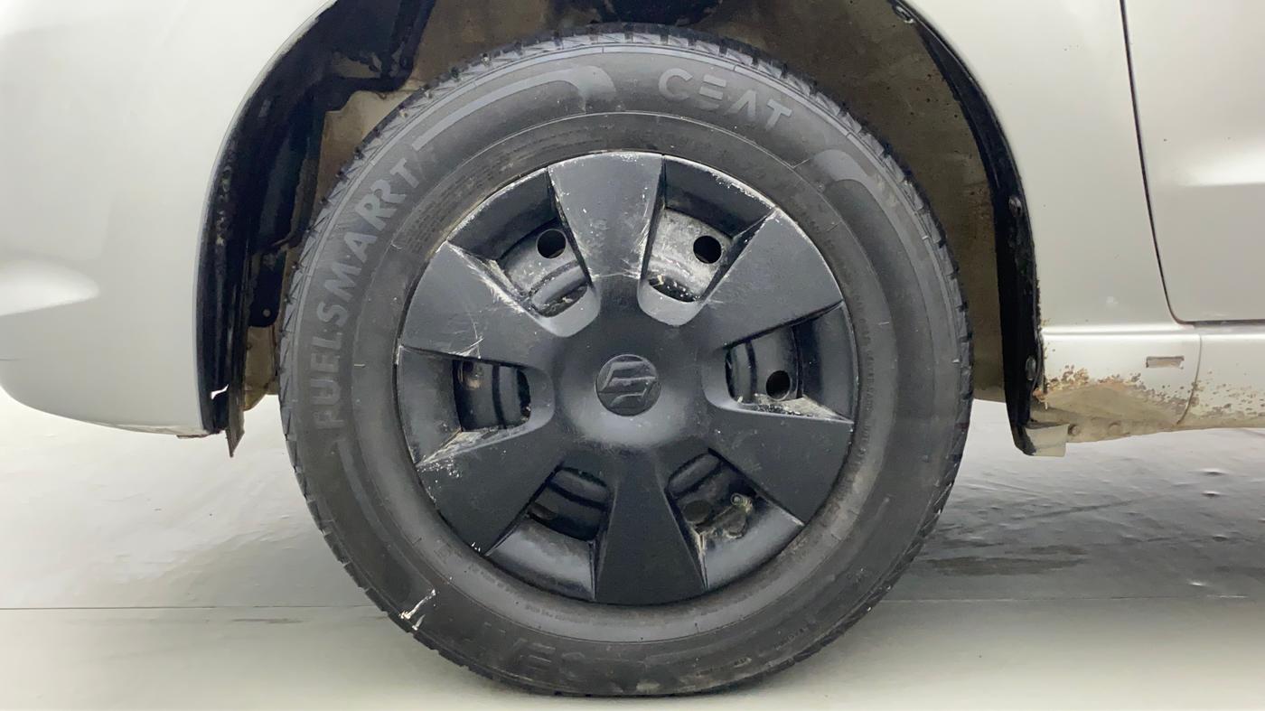 2012 Maruti A Star VXI, Petrol, Manual, 74,154 km, Left Front Wheel