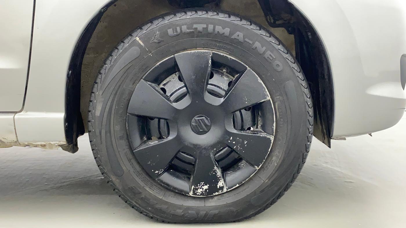 2012 Maruti A Star VXI, Petrol, Manual, 74,154 km, Right Front Wheel