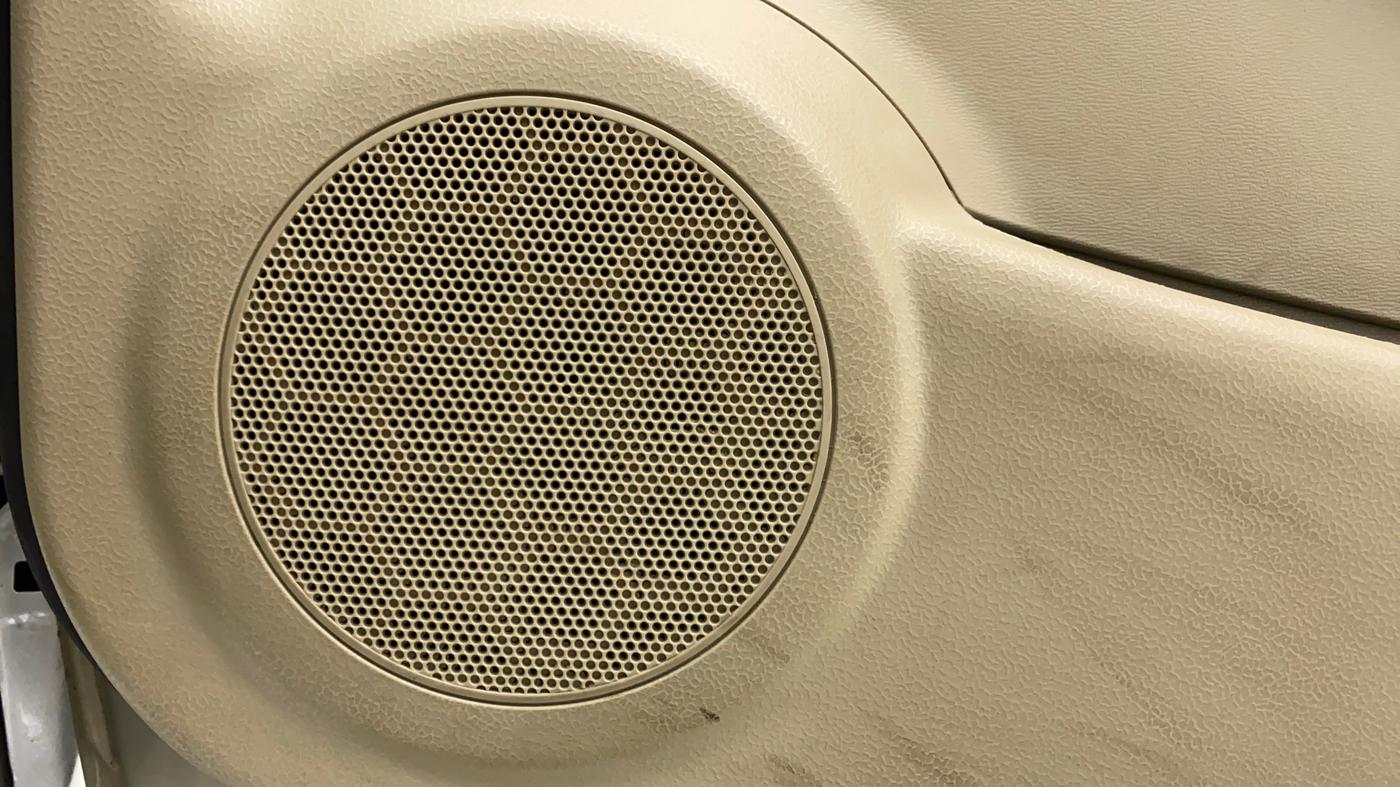 2012 Maruti A Star VXI, Petrol, Manual, 74,154 km, Speaker