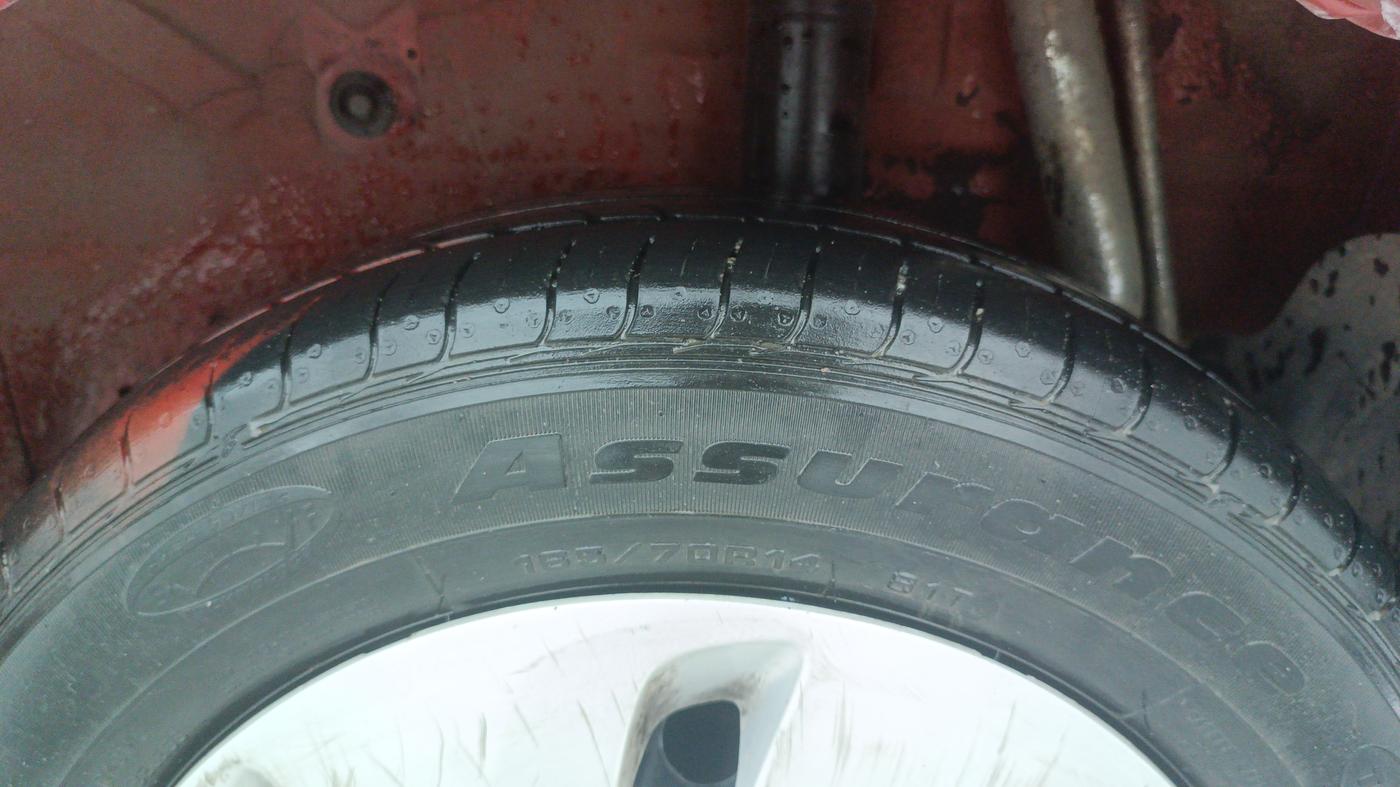 2016 Maruti Celerio VXI, Petrol, Manual, 81,639 km, Left Rear Tyre Tread