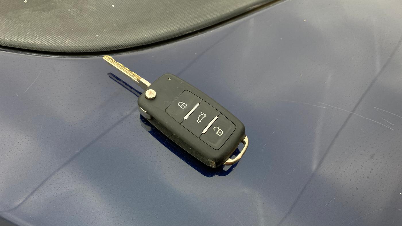 2018 Tata TIGOR XZ PLUS PETROL, Petrol, Manual, 70,845 km, Key Close Up