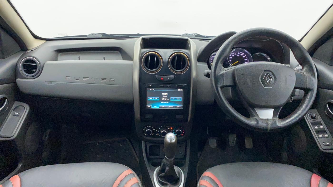 2017 Renault Duster 85 PS RXS MT DIESEL, Diesel, Manual, 1,06,068 km, Dashboard