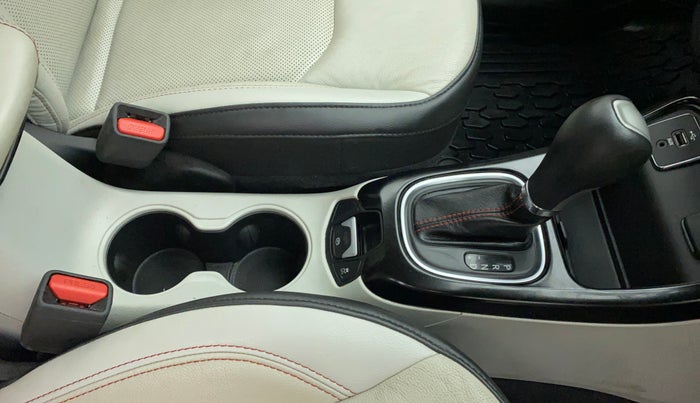 2018 Jeep Compass LIMITED 1.4 PETROL AT, Petrol, Automatic, 29,393 km, Gear Lever