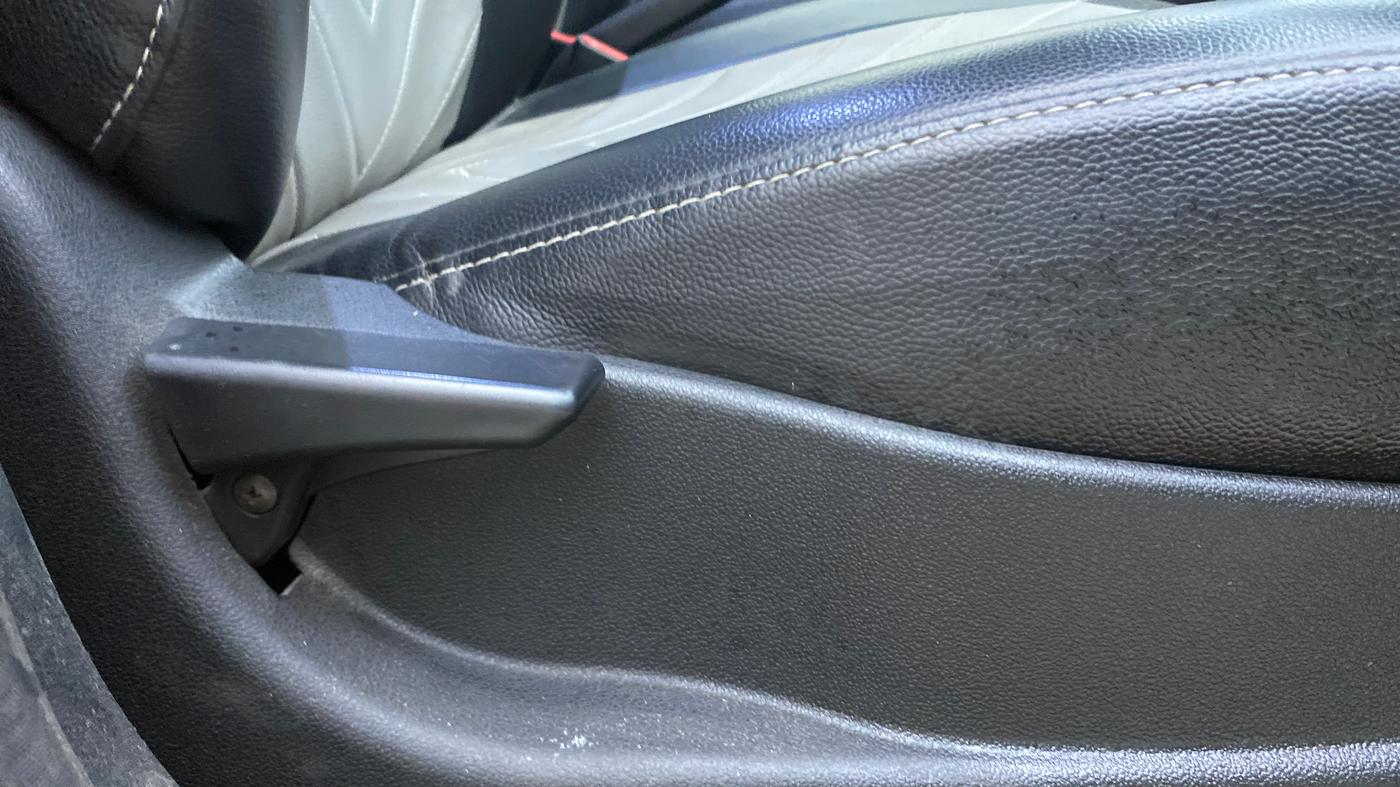 2018 Tata Tiago XM PETROL, Petrol, Manual, 59,841 km, Driver Side Adjustment Panel