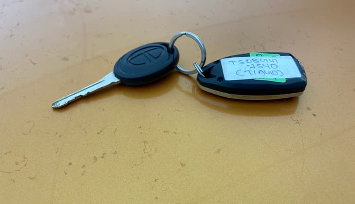 2018 Tata Tiago XM PETROL, Petrol, Manual, 59,841 km, Key Close Up