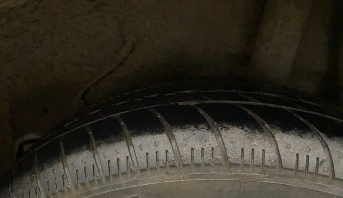 2020 Maruti Celerio ZXI AMT (O), Petrol, Automatic, 50,874 km, Left Rear Tyre Tread