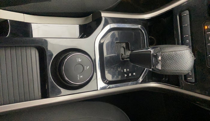 2019 Tata NEXON XZA PLUS PETROL DUAL TONE, Petrol, Automatic, 48,391 km, Gear Lever