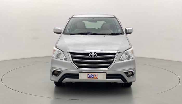 2014 Toyota Innova 2.5 GX 8 STR BS IV, Diesel, Manual, 70,258 km, Front