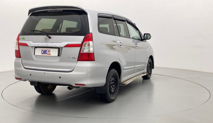 2014 Toyota Innova 2.5 GX 8 STR BS IV, Diesel, Manual, 70,258 km, Right Back Diagonal