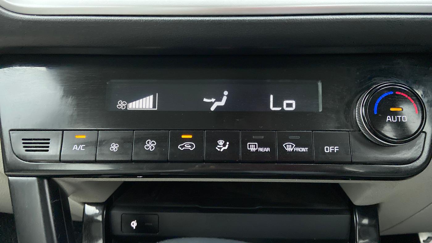 2019 KIA SELTOS 1.4 GTX+ TURBO GDI PETROL AT, Petrol, Automatic, 40,701 km, Automatic Climate Control